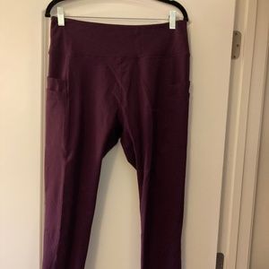 Baleaf plum fleece-lined yoga pants with tech pockets